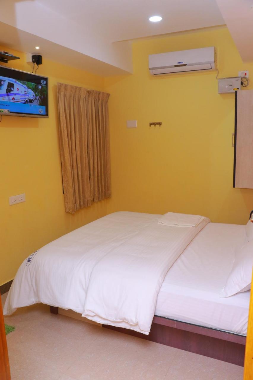 Avm Residency Hotel Paramagudi ภายนอก รูปภาพ